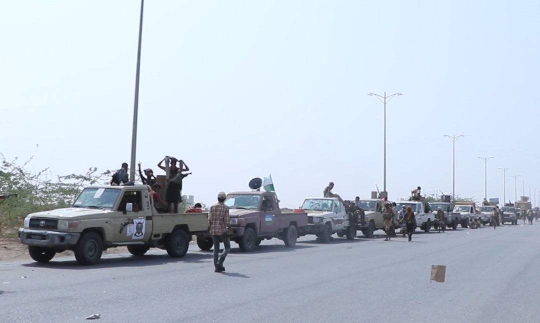 على مشارف الميناء وصلت طلائع التحرير..