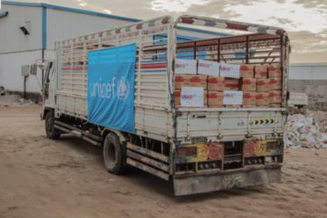 تسليم العلاجات التغذوية من قبل اليونيسف مؤخرا استثنى التحيتا