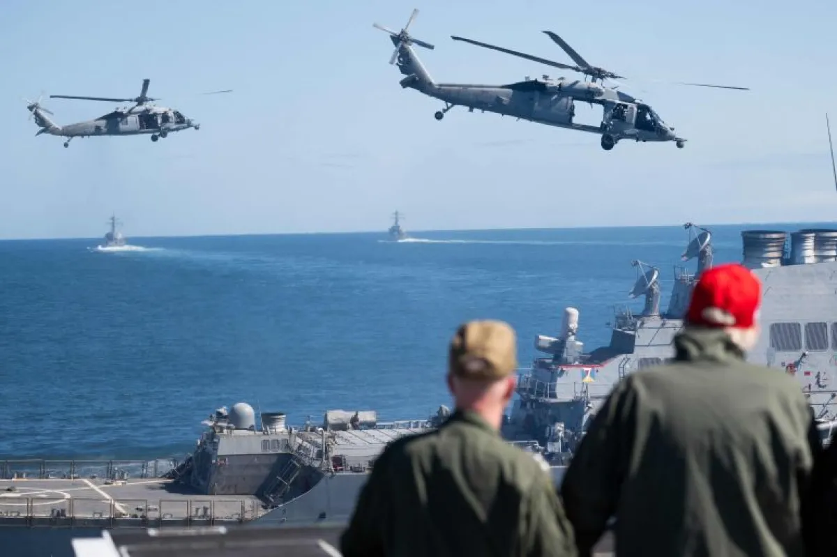 استعدادات أمريكية لضرب إيران وتعزيزات عسكرية كبيرة في الشرق الأوسط