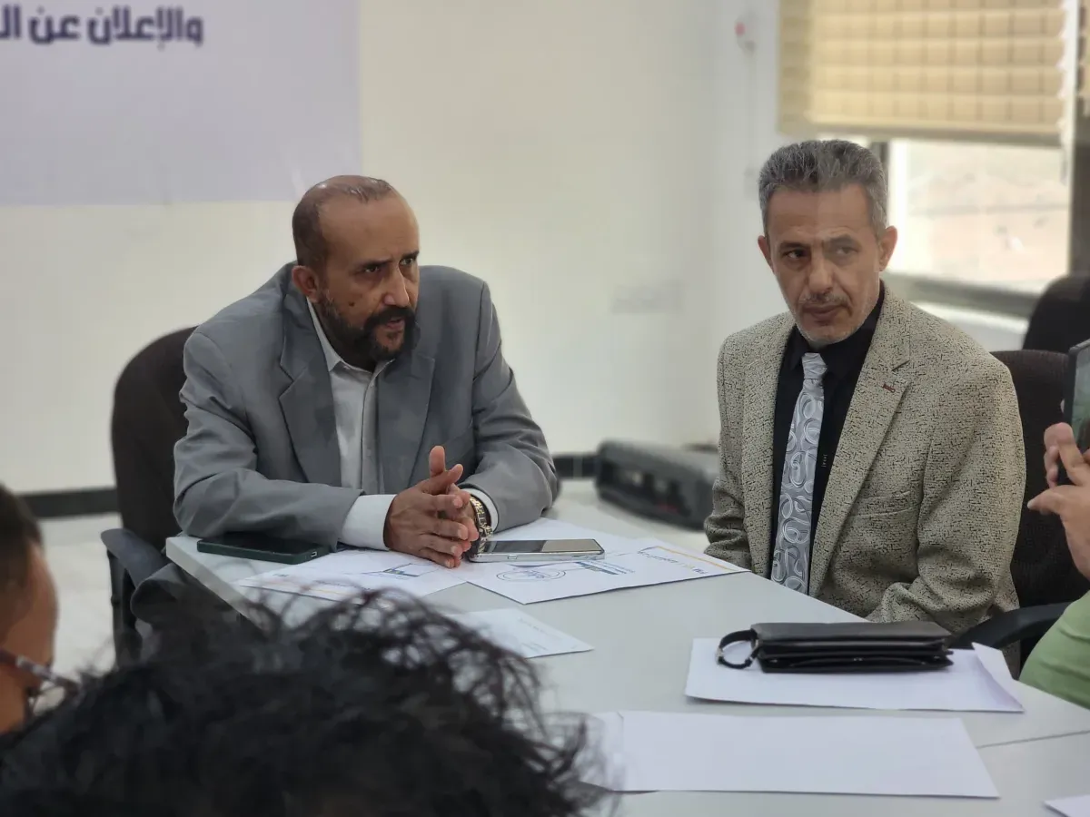 انطلاق ورشة «مهنية وتنظيمية وخدمة المجتمع» لتطوير مهارات المراسلين الإذاعيين في الساحل الغربي