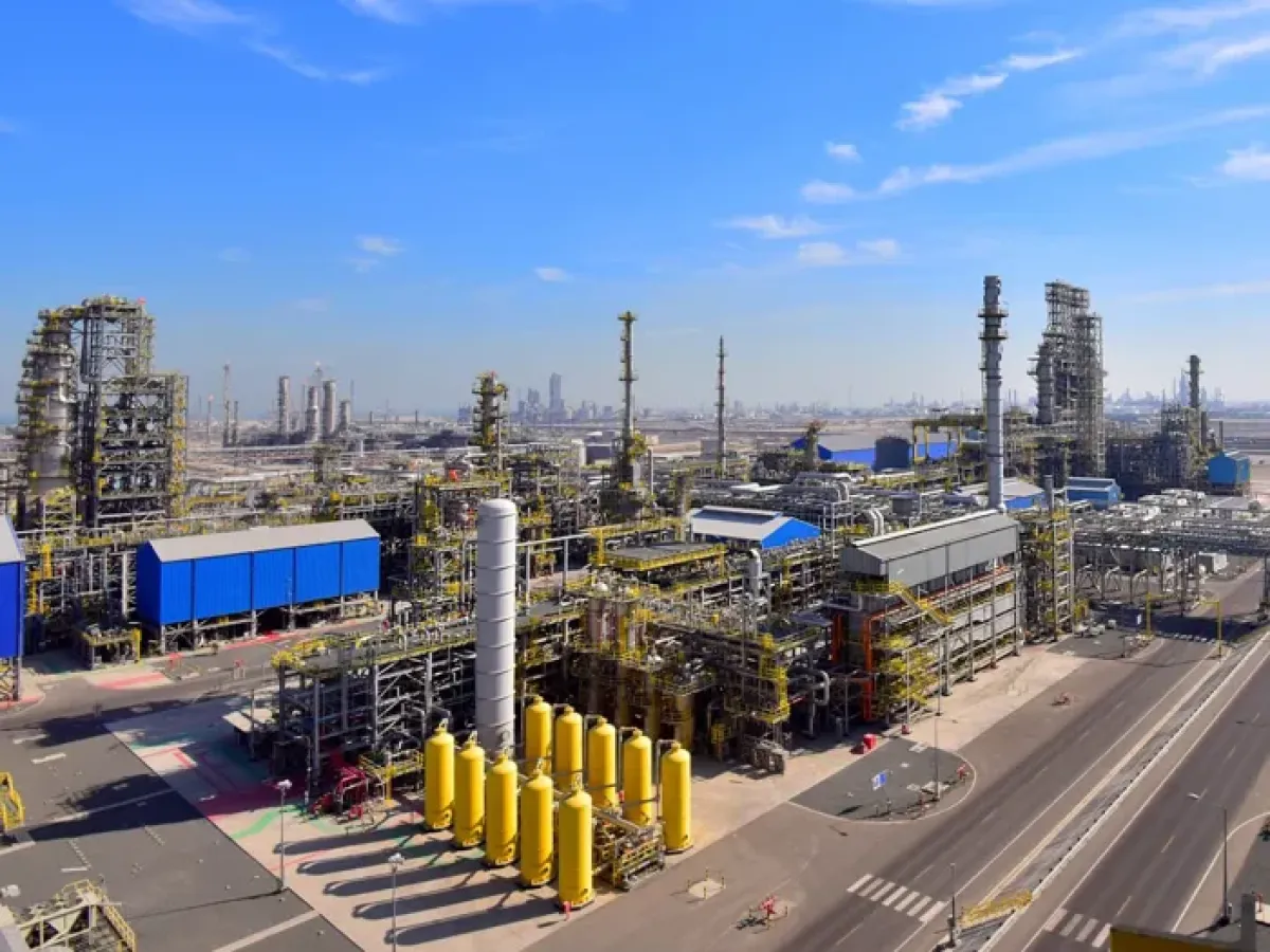 هجوم بمسيرات يستهدف مصفاتين نفطيتين في الكويت دون إصابات