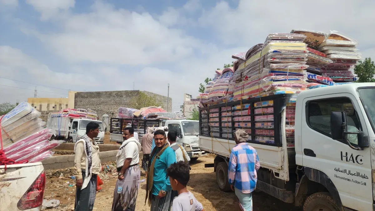 إنسانية المقاومة تسير قوافل إغاثية عاجلة لمتضرري السيول في المخا وموزع