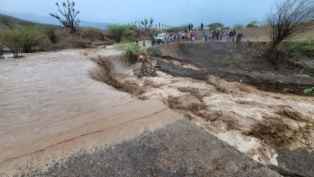 حجة.. السيول تجرف ألغاماً حوثية إلى مناطق مأهولة في حيران