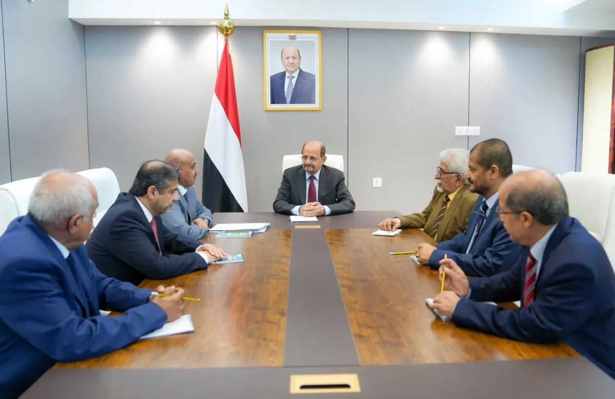 الحكومة تؤكد دعم استقلالية وتمكين البنك المركزي وتعزيز كفاءته المؤسسية