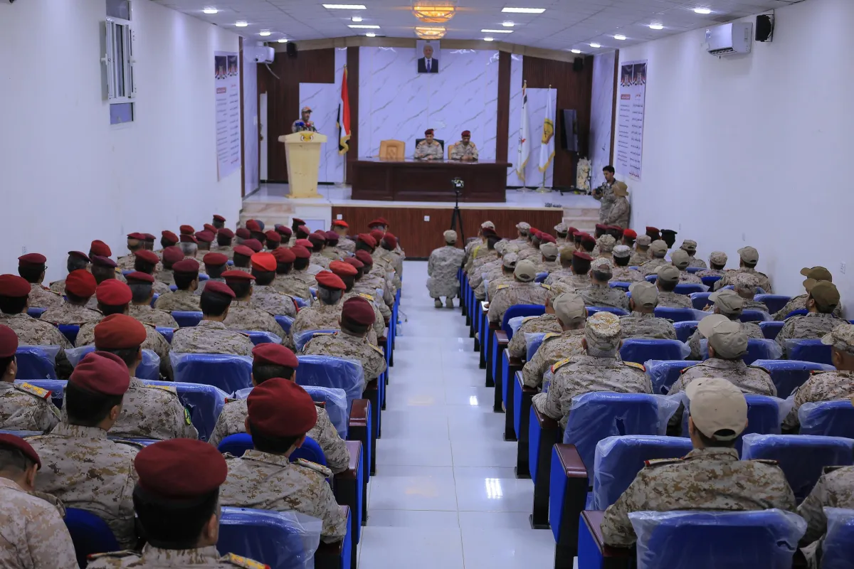 مأرب.. وزير الدفاع يؤكد تحولات إقليمية لصالح اليمن ويدعو لاستثمارها عسكرياً