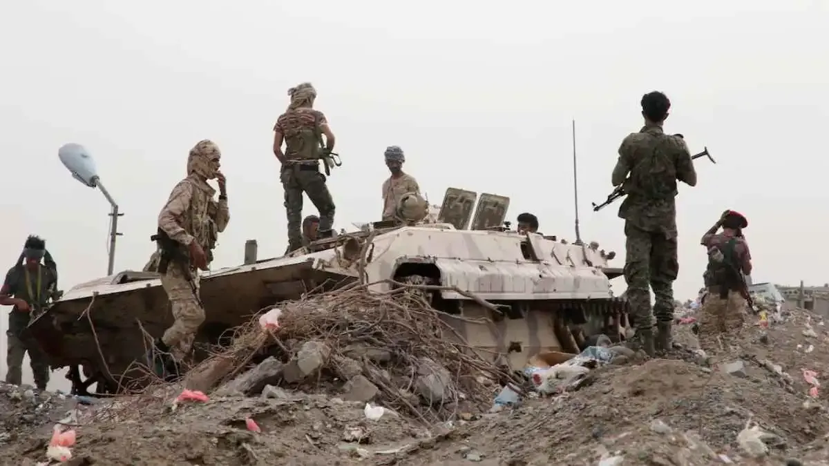 شبوة.. إصابة 4 جنود من دفاع شبوة بهجمات حوثية خلال 48 ساعة