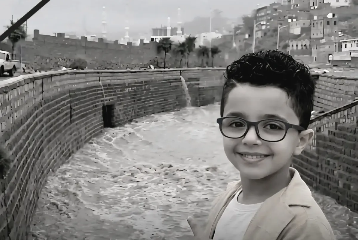 تعز بين سيول الأمطار وبطش الحصار.. قصة أطفال يموتون مرتين