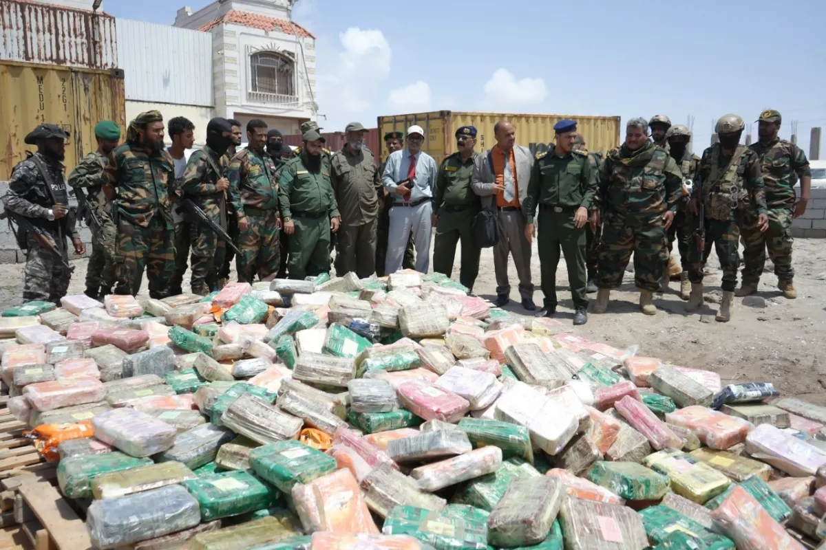 إتلاف أكثر من طن من المخدرات في عدن