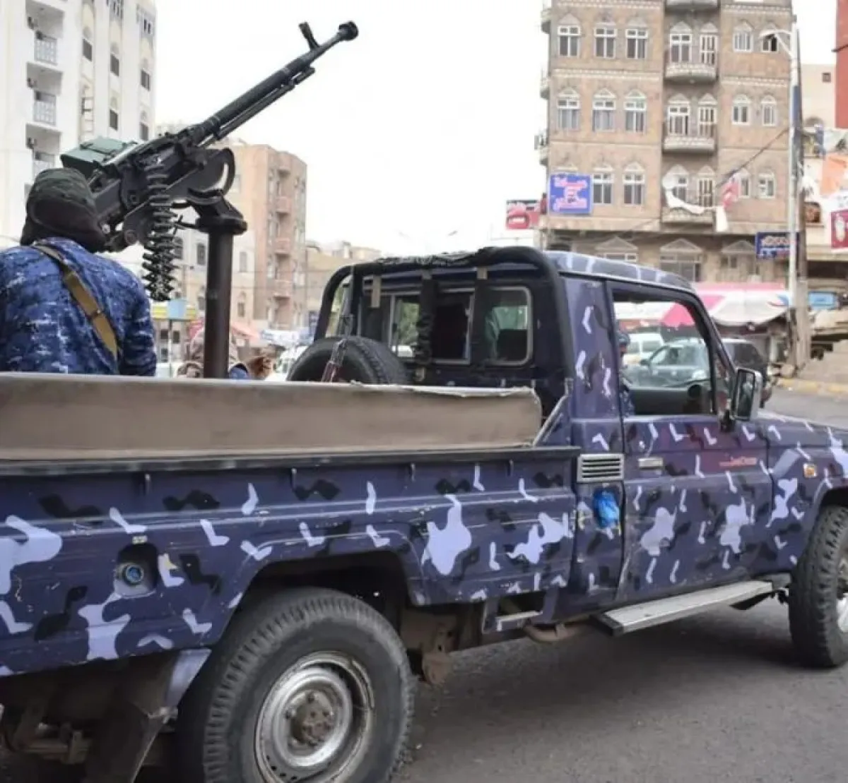 الأمن في عدن والضالع يطيح بمتهمين في جريمتي قتل منفصلتين