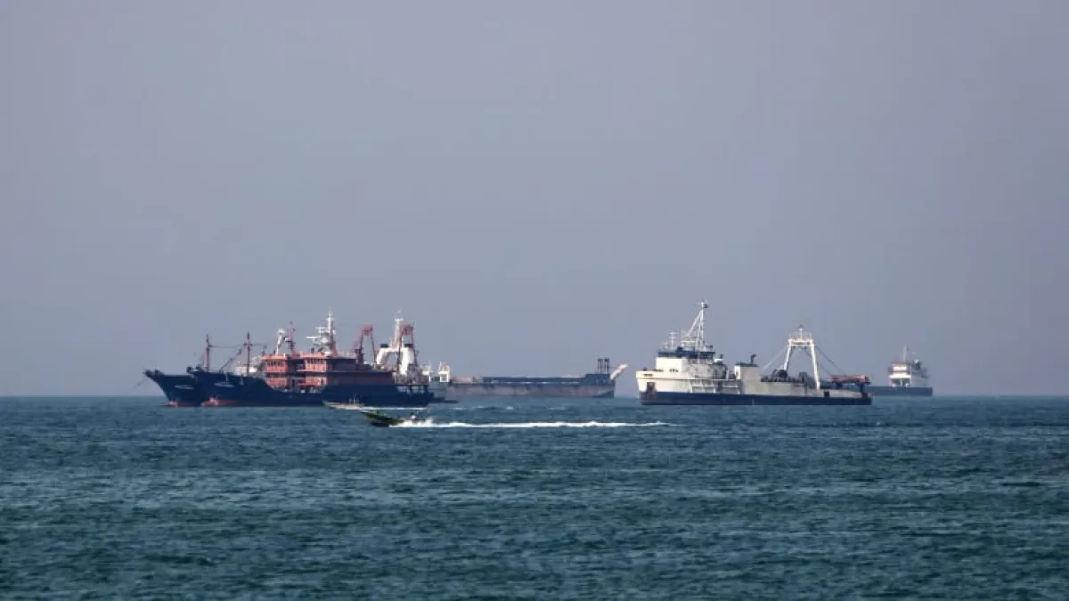 سفينة حاويات ثانية تتعرض لهجوم بـ"مقذوف مجهول" في مضيق هرمز