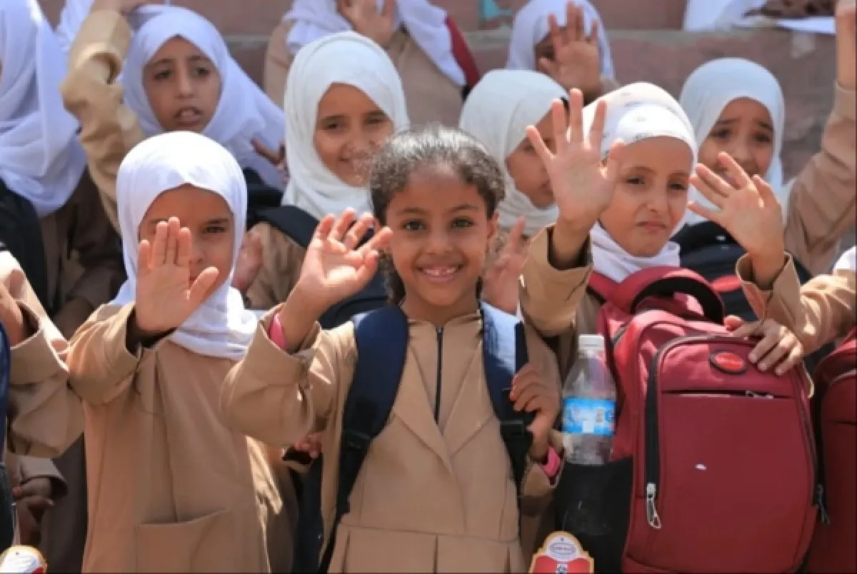 مدارس تعز الأهلية.. مقصلة جشع تذبح أحلام الطلاب وتستنزف جيوب الآباء