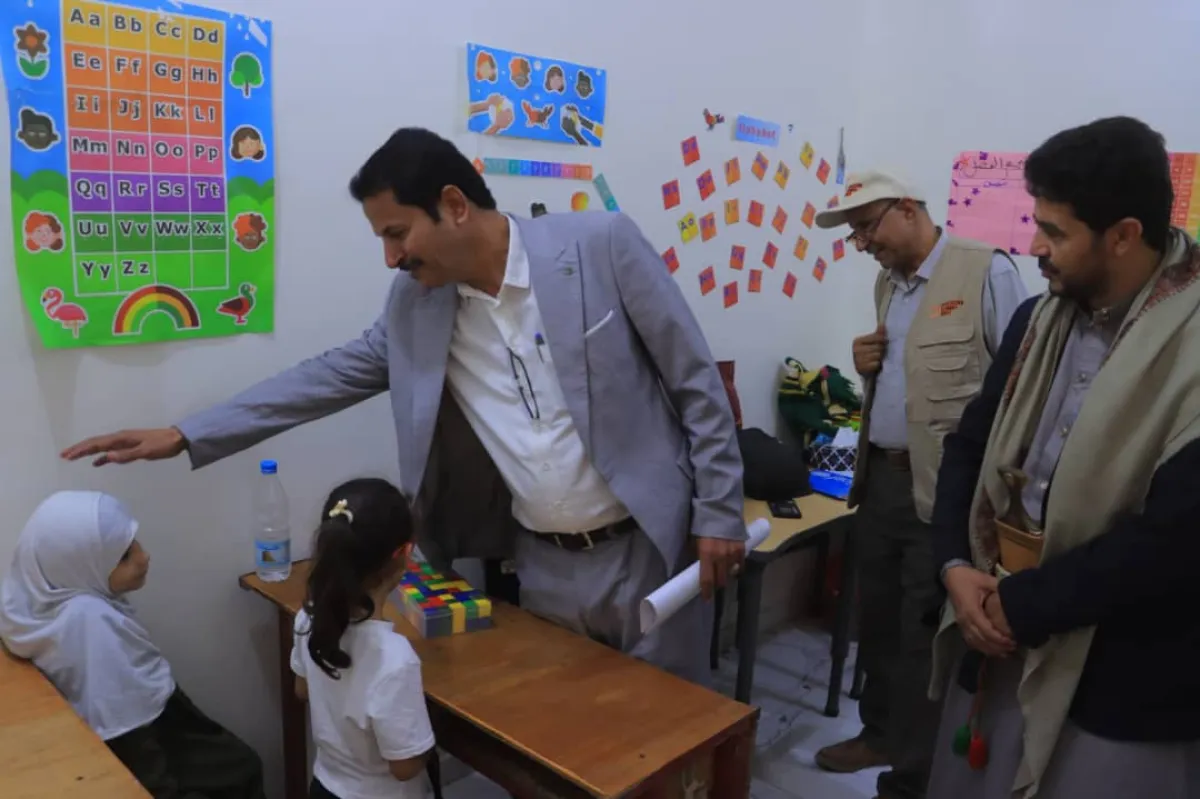 مأرب.. تدشين توزيع أدوات تعليمية نوعية لذوي الاحتياجات الخاصة بتكلفة 36 ألف دولار