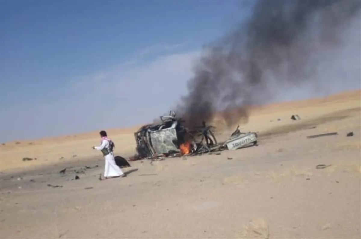 الجوف.. نجل شيخ قبلي ينجو من انفجار لغم حوثي في طريق "اليتمة"