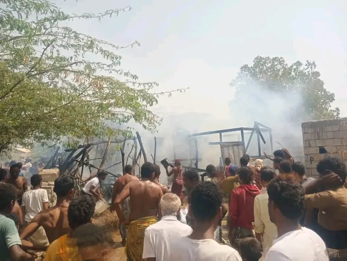 حريق يلتهم منزل نازح في مخيم الدحيوي بالخوخة
