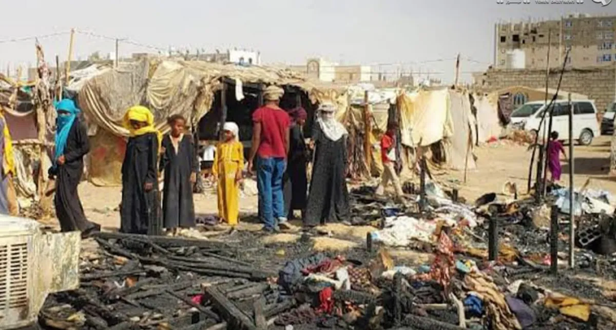 93 حريقا في مخيمات النزوح بمأرب منذ مطلع العام.. خسائر متكررة ومعاناة متفاقمة