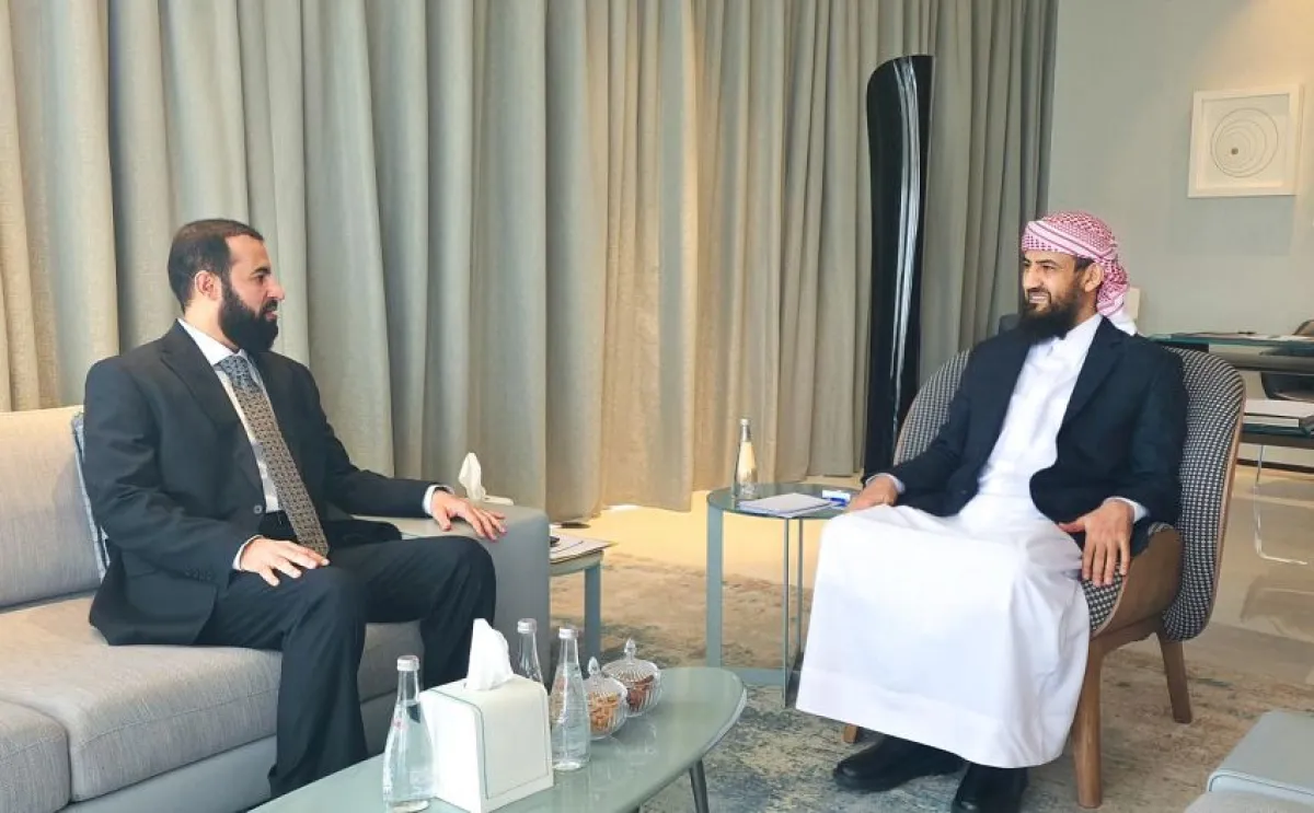 المحرمي يؤكد دعم السلطة المحلية في أبين ويشدد على تعزيز التنسيق الحكومي لتحسين الخدمات