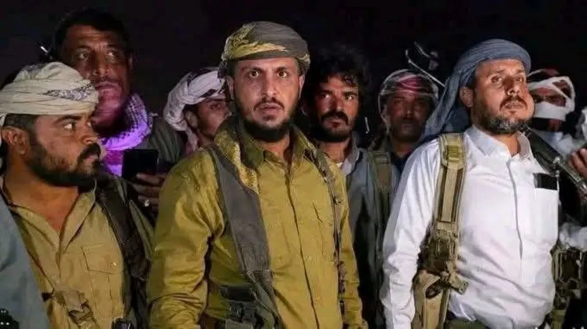 كمين مسلح يستهدف الشيخ حسين الصلاحي ويودي بحياة نجله وأحد مرافقيه