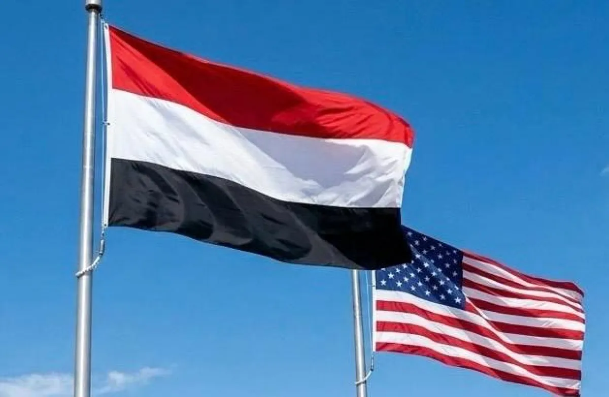 اليمن يبحث مع واشنطن تصعيد الحوثيين في البحر الأحمر ويدعو إلى تحرك دولي موحد وأكثر حزماً