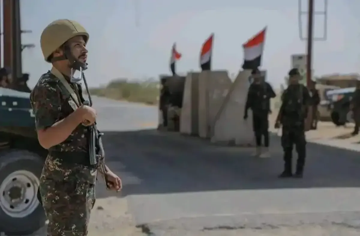 الأجهزة الأمنية في مأرب تضبط مصورين لتحركات عسكرية وتحذر من الإضرار بالأمن القومي