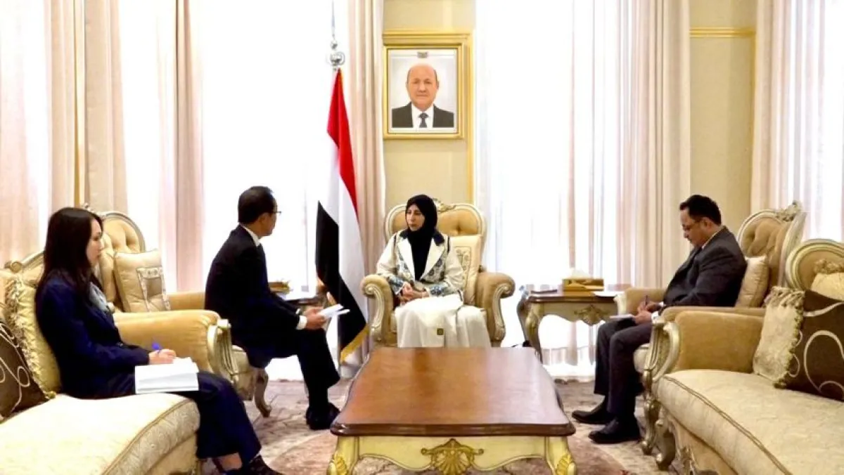 لقاءات دبلوماسية مكثفة تقودها الخارجية اليمنية لحشد الدعم الدولي ومواجهة تهديدات الحوثيين للملاحة