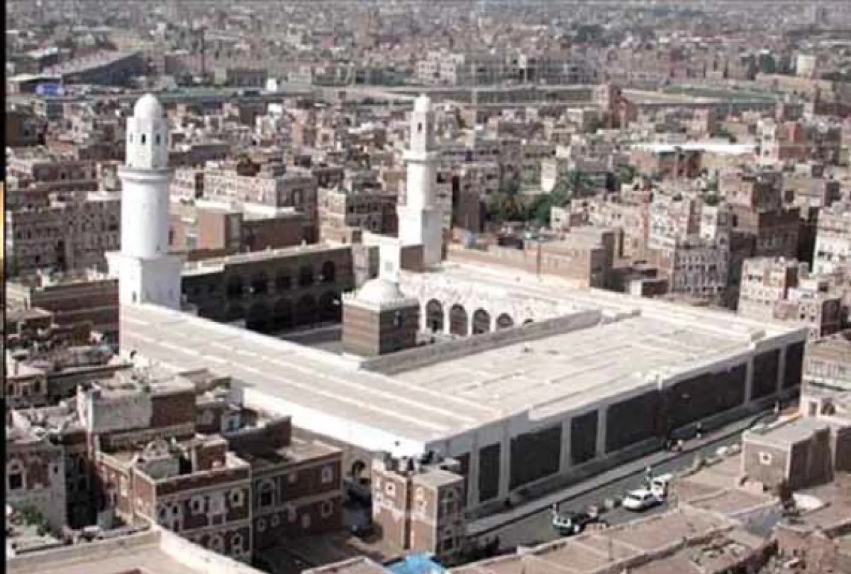 تحذير من عبث وتدمير حوثي يطول الجامع الكبير وصنعاء القديمة