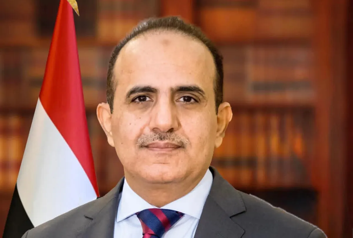 وزير الصحة يوجه برفع جاهزية المرافق الصحية في حضرموت ومأرب لإسعاف جرحى الهجوم الحوثي