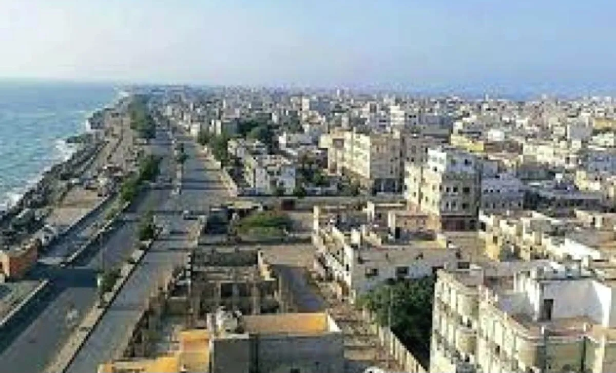 مليشيا الحوثي تُهجر عشرات الأسر جنوب الحديدة وتحول منازل المدنيين إلى ثكنات عسكرية