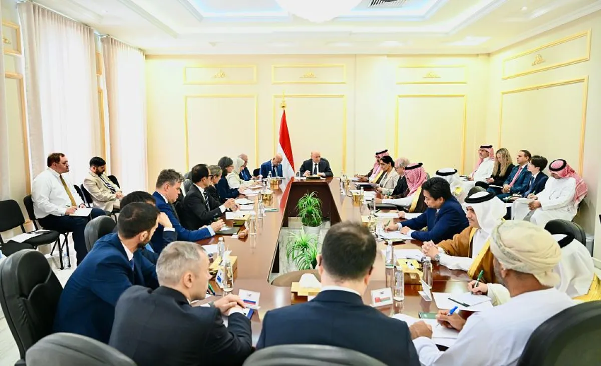 العليمي: أعطينا السلام فرصته لسنوات.. ومرحلة اعتداءات الحوثيين بلا كلفة انتهت والقوات المسلحة أكثر جاهزية