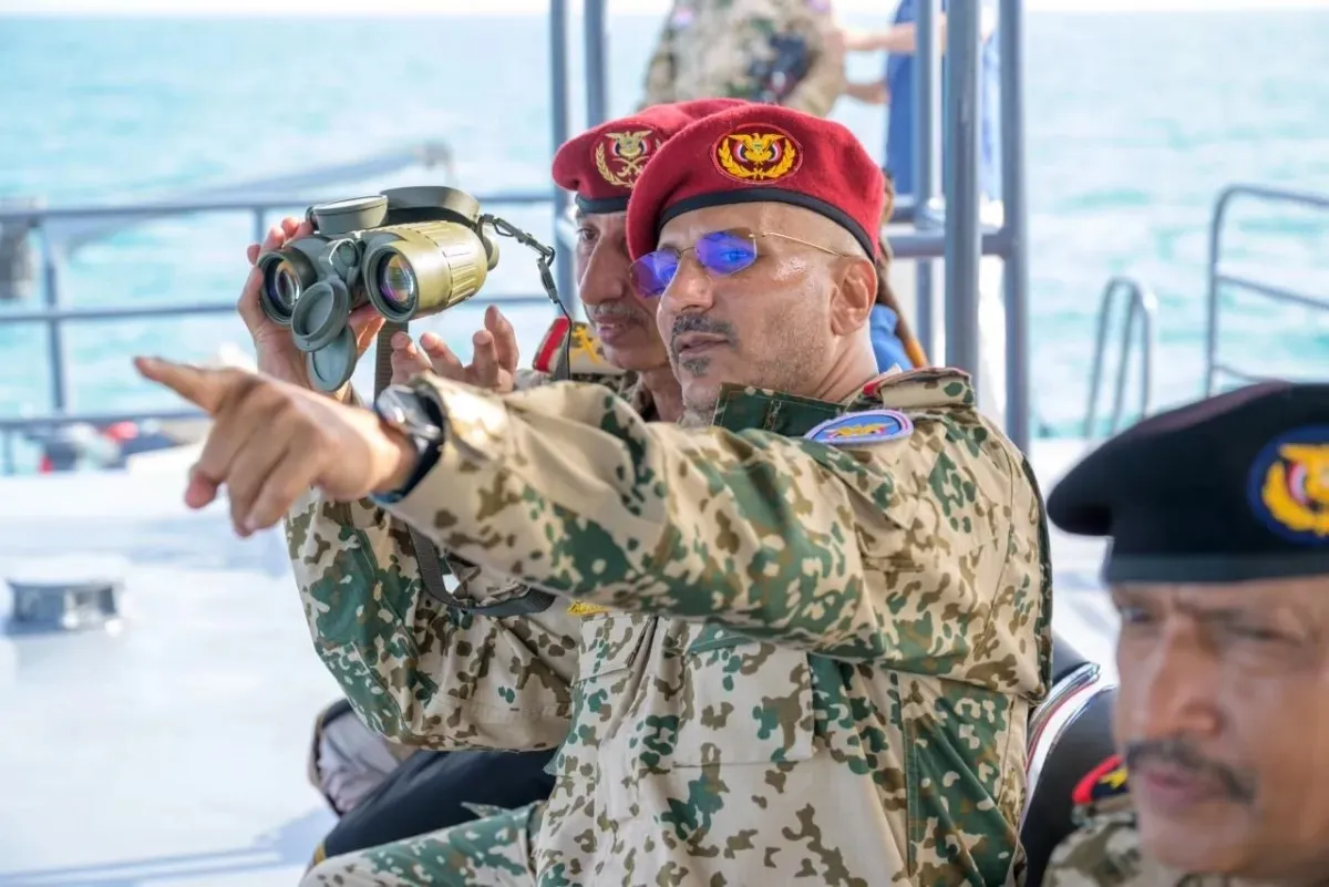 الحوثي وعقدة المخا والساحل: ما الذي أوجعه أو يبحث عنه أو أخذ منه؟!