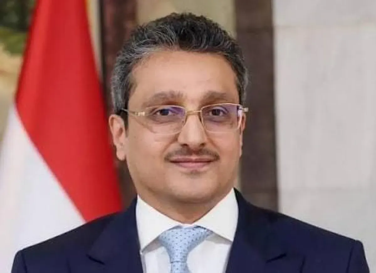 وزير الثقافة: المخا تواجه مليشيا الحوثي نيابة عن كل اليمن.. والوقوف معها دفاع عن الوطن