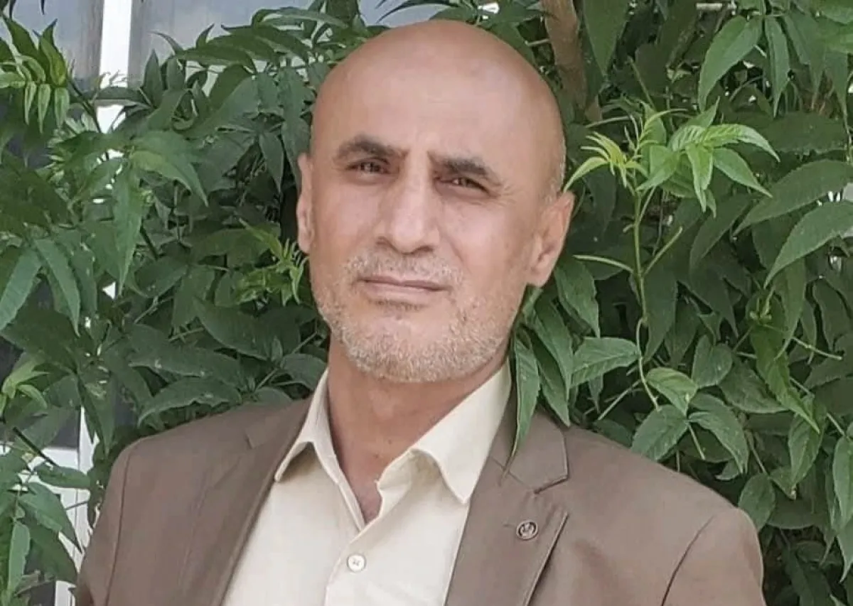 تدهور صحة تربوي مختطف في سجون الحوثيين بإب بعد أكثر من عام على احتجازه