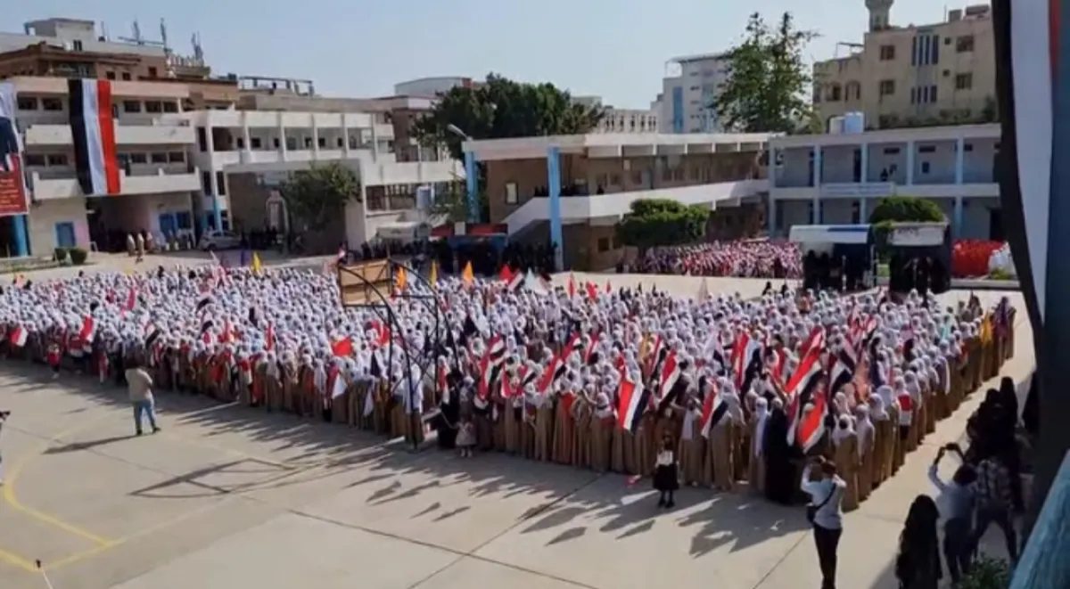 انطلاق العام الدراسي الجديد في المحافظات المحررة.. متابعة حكومية وميدانية لضمان انتظام الدراسة
