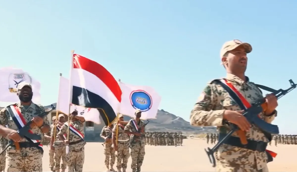 القوات المسلحة في الساحل الغربي تدعو إلى "تفعيل الردع المتكامل" ضد ذراع إيران