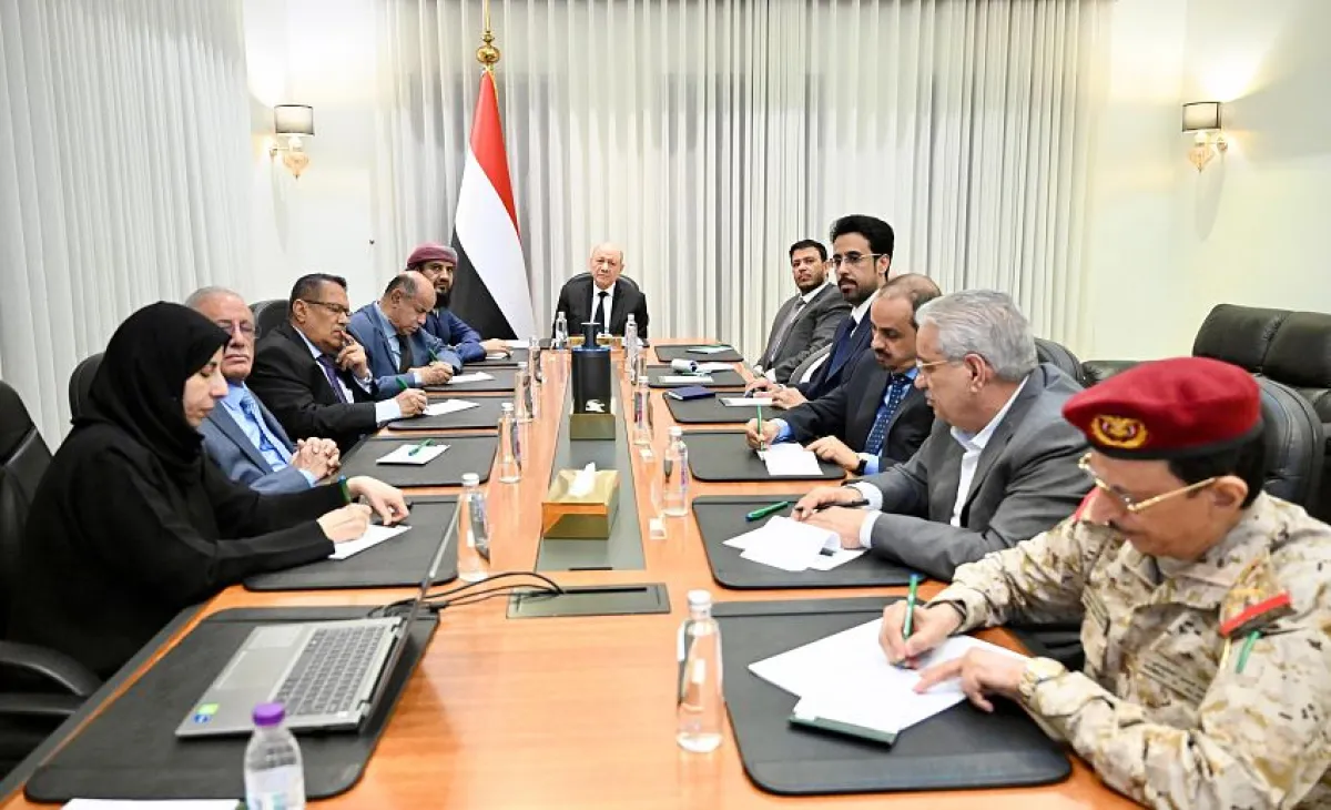 مجلس الدفاع الوطني: المعركة مستمرة لاستعادة الدولة.. وأي مكسب حوثي مؤقت لن يتحول إلى أمر واقع