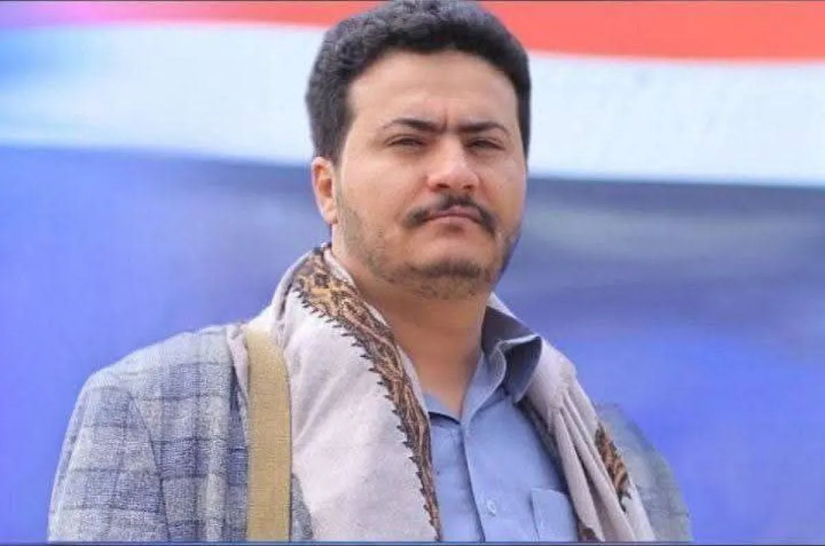شيخ قبلي موالٍ سابقًا للحوثيين: أرفع شالي لطارق صالح وأعتبره المنتصر