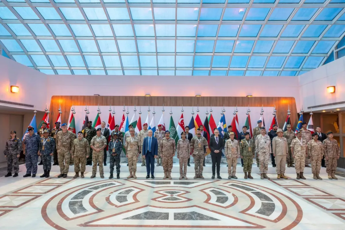 اليمن يدعو لتحرك دولي منسق لمواجهة تهديدات الحوثيين في البحر الأحمر وباب المندب