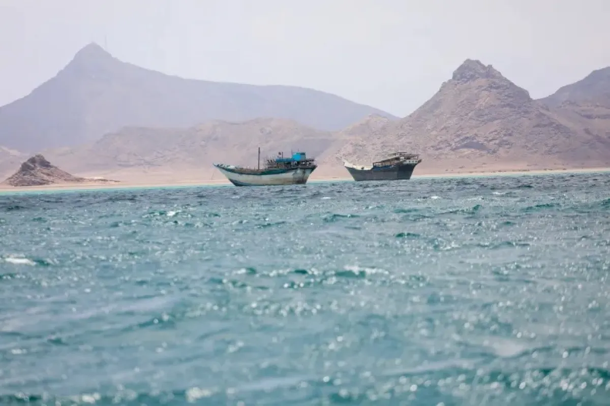 حركة نشطة لقوارب تهريب وشحنات أسلحة من القرن الإفريقي إلى الساحل الغربي لليمن