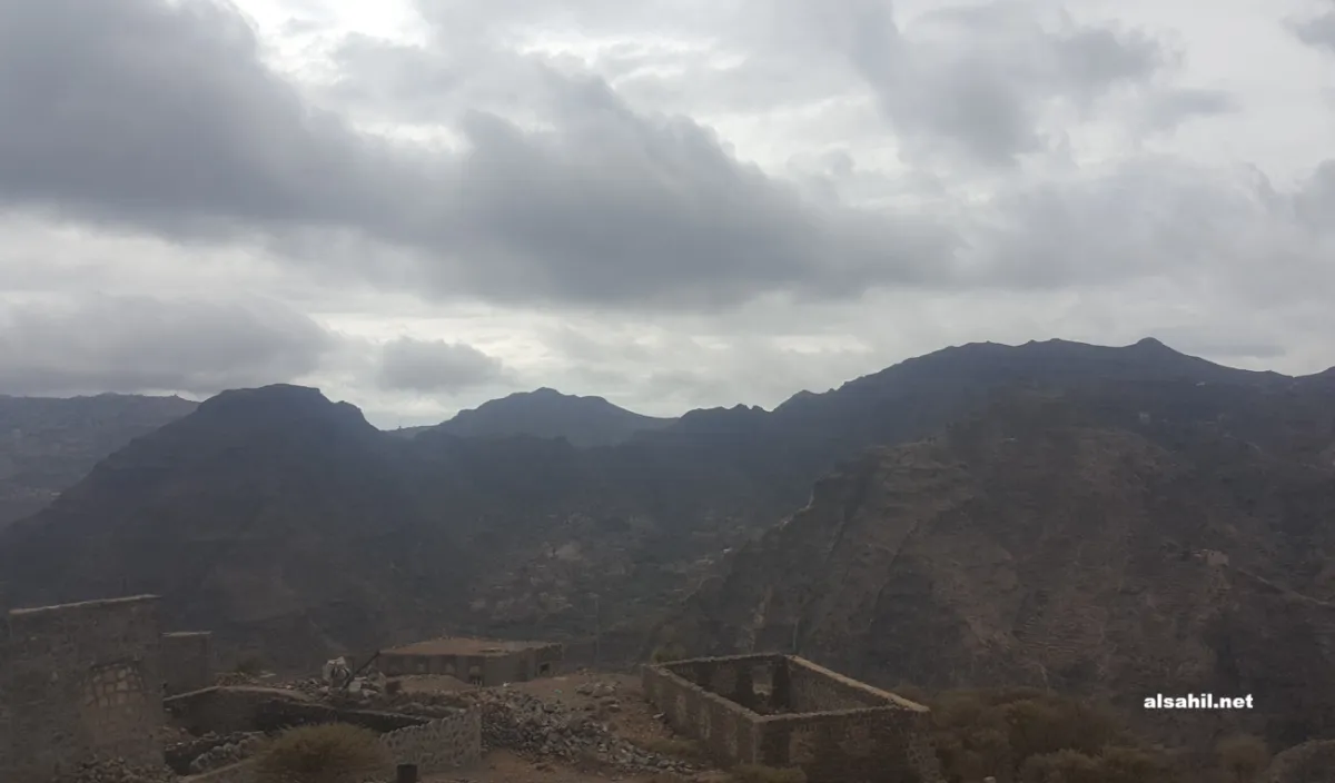 تحديث 24 ساعة- معطيات معركة شاملة.. وتحذير عسكري للمواطنين.. وهواجس "انشقاق" في صنعاء
