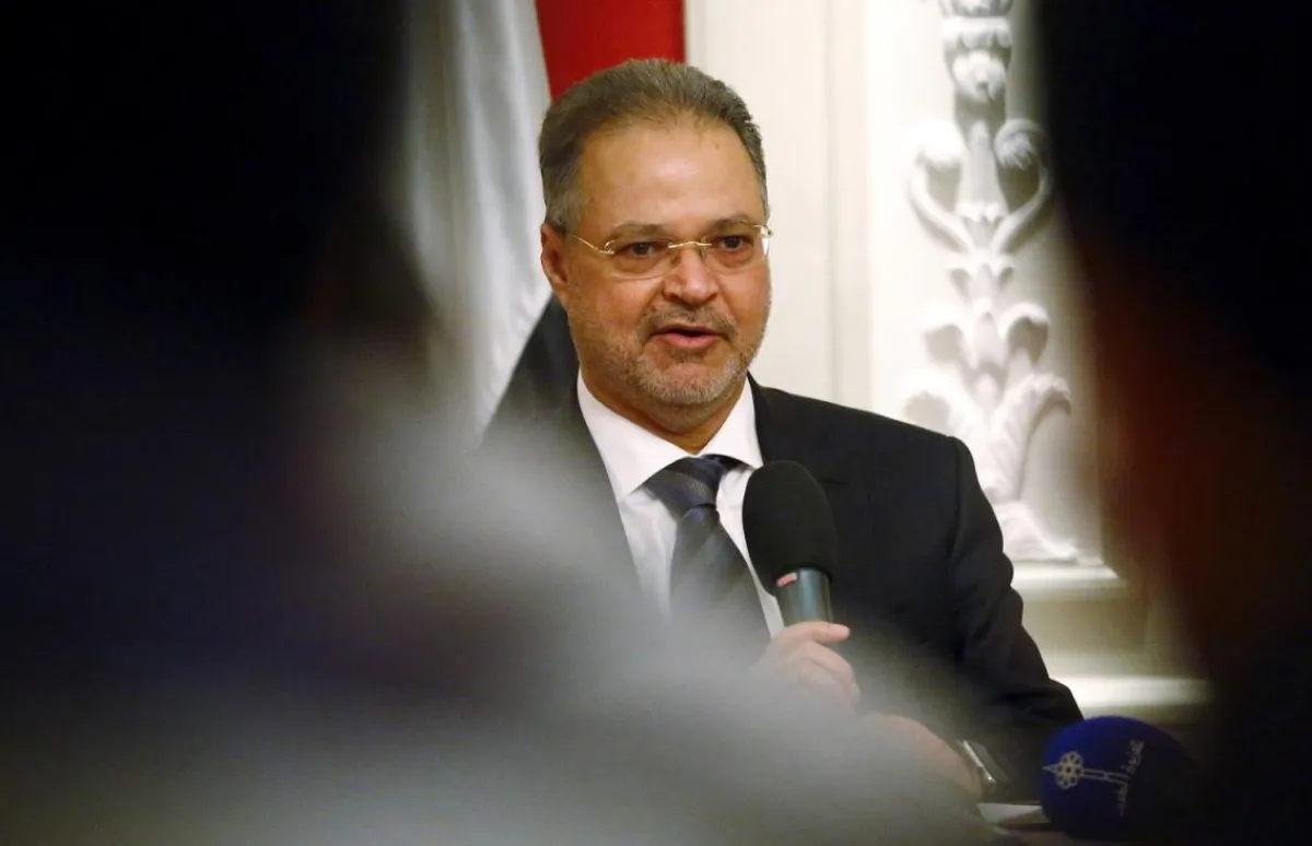 عبدالملك المخلافي يكتب: على الحوثي أن يفكر من الآن في خروجه من تعز لا في دخوله إلى مزيد من قراها