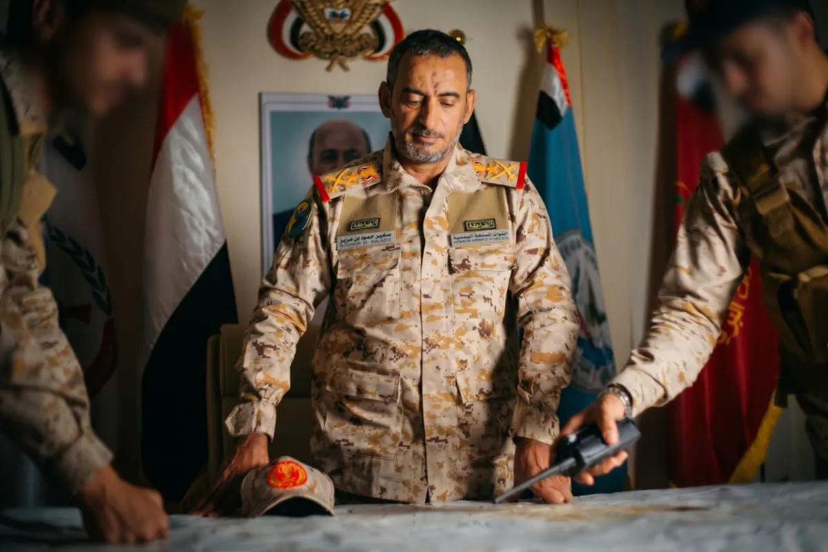 الفريق بن عزيز: "فجر اليمن" لن تتوقف حتى تطهير كل شبر من الجمهورية