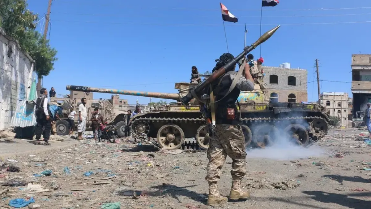 المتحوثون وحصان طروادة.. الحرب المنسية في تعز: لماذا ليست معركة محلية؟