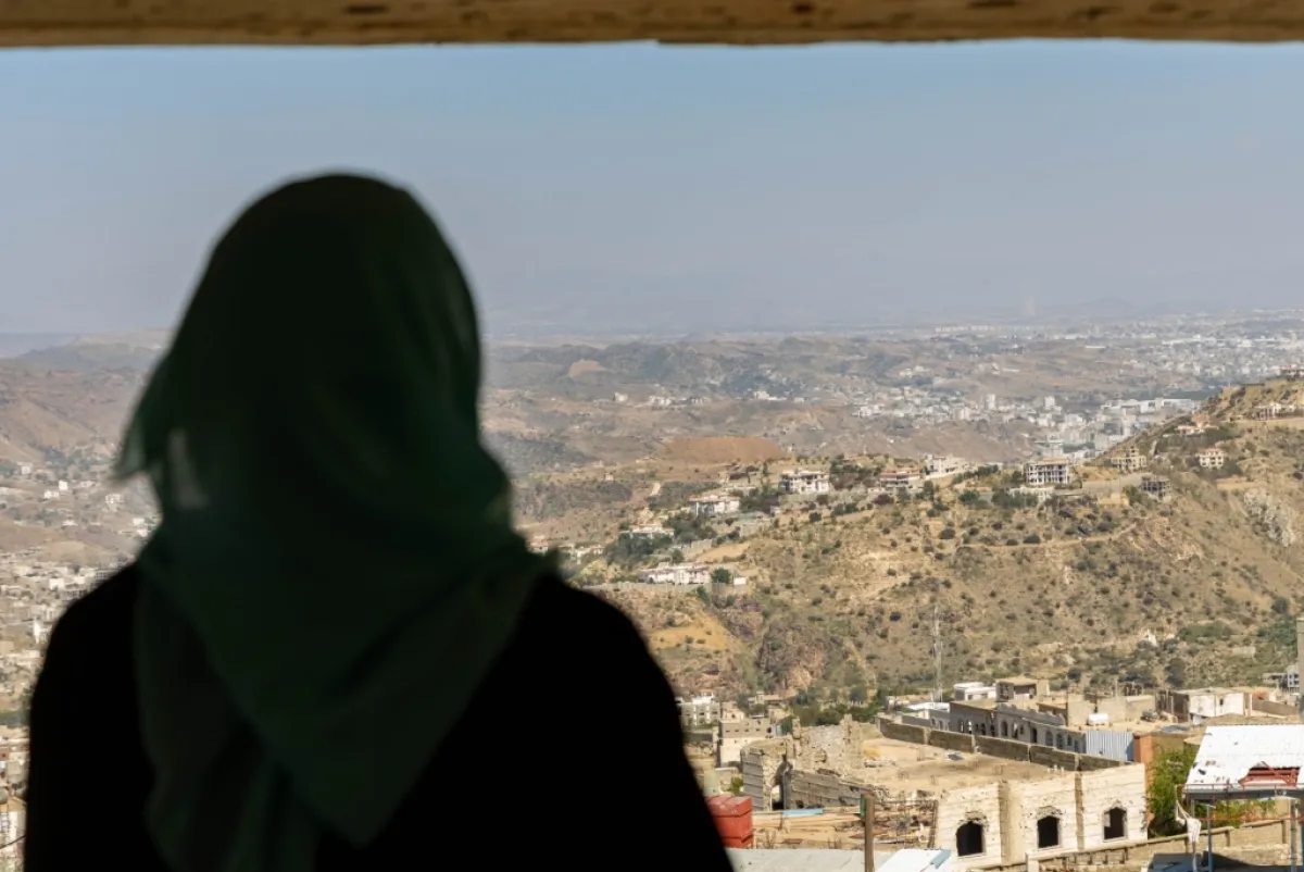 أ.د.عبدالوهاب العوج يعرض ويحلل ويحذر : المعركة في تعز.. «لا تخرقوا السفينة»
