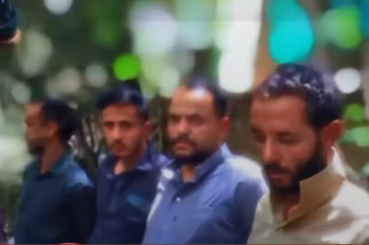 فيديوهات- عناصر وقيادات حوثية بيد الجيش في مأرب وتعز