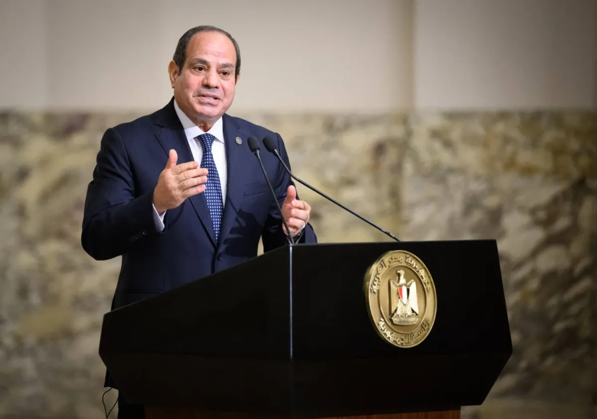 السيسي دعا البرلمان إلى عقد جلسة طارئة لتفويضه في أي تدخل تطلبه السعودية