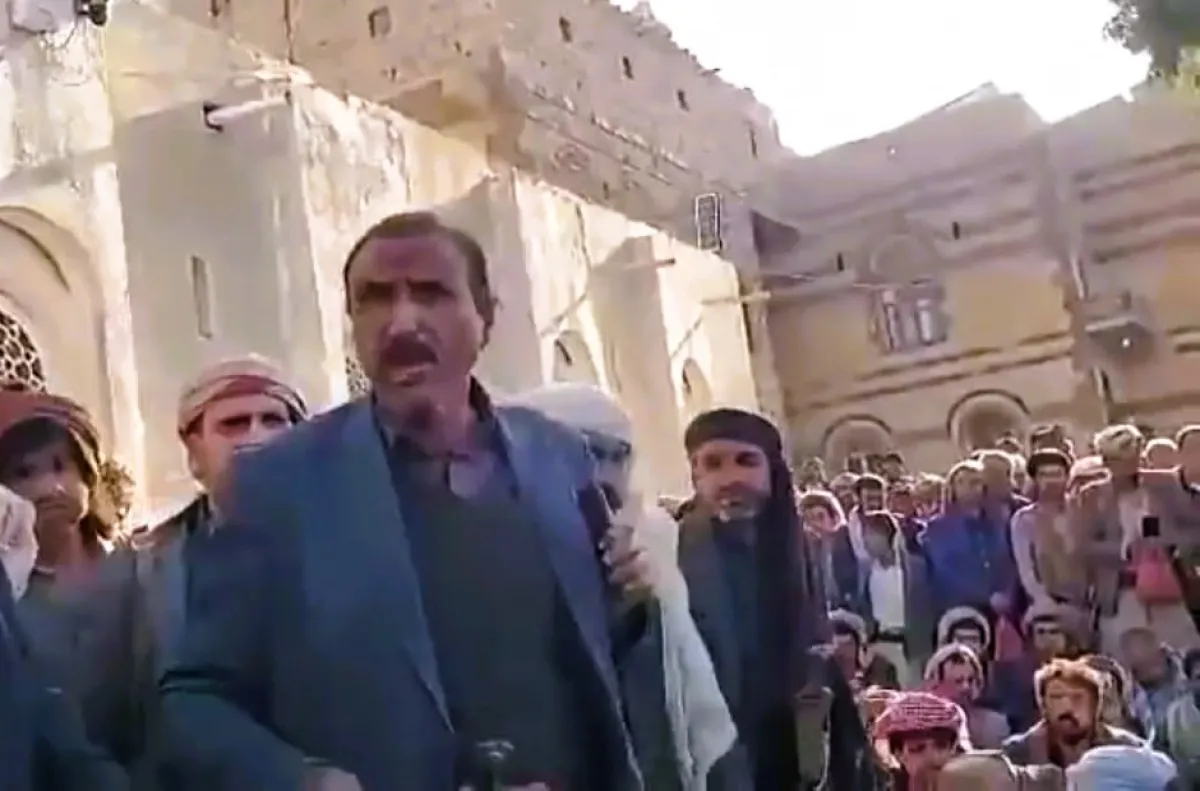 فيديوهات- تهديدات حوثية للمشايخ.. قبائل خولان الطيال تطالب بقتلة الشيخين غنيم والقصري