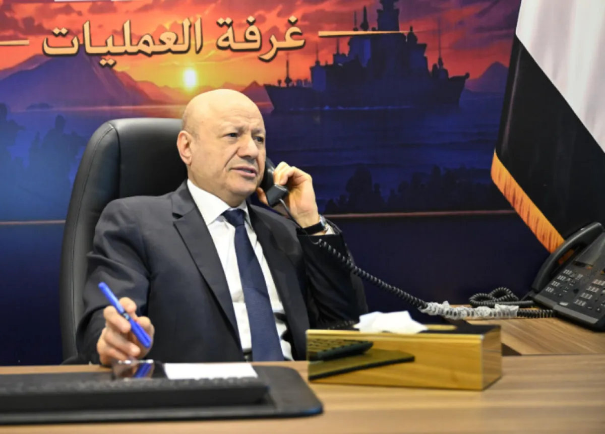 شدد الرئيس العليمي على أن "الجماعة المتمردة" لن تفلت من المحاسبة