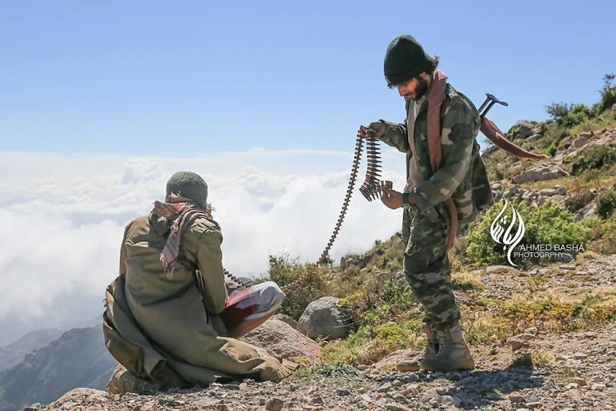 فيديوهات- رسائل مصورة من يوميات المقاومين والمقاتلين في جبهات تعز: الحوثي يحشد ونحن نحصد