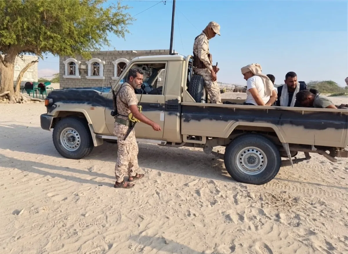 قائد قوات التدخل السريع في شبوة: كيف وماذا تم ضبط مع "الخلية الحوثية"؟