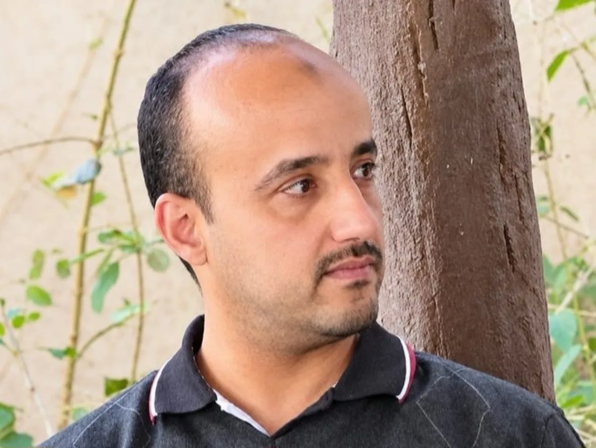وفاة موظف أممي في سجون الحوثيين بعد أكثر من عامين على اختطافه.. والأمم المتحدة تطالب بتحقيق مستقل
